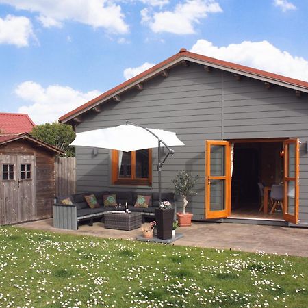 Villa Emilia - Gemuetliches Kinderfreundliches Blockhaus Mit Umzaeuntem Garten Синт-Анналанд Экстерьер фото