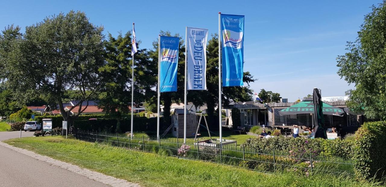 Villa Emilia - Gemuetliches Kinderfreundliches Blockhaus Mit Umzaeuntem Garten Синт-Анналанд Экстерьер фото
